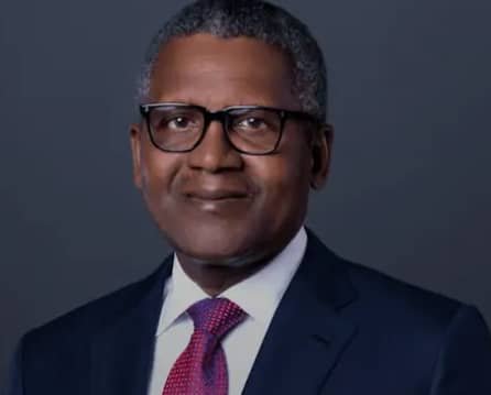 Aliko Dangote Biography, Wikipedia, Early Life, Wife, Career & Net Worth