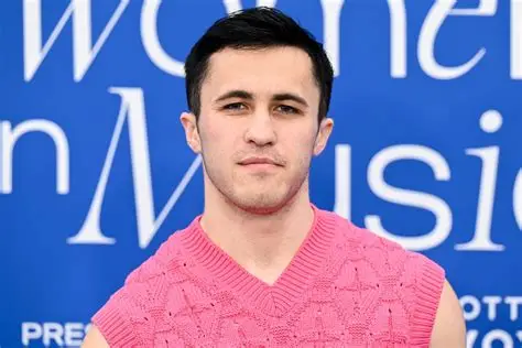 Chris Olsen Biography, Wikipedia, Age, Family, Education, Career, Net Worth, Height, Relationship, and Legacy
