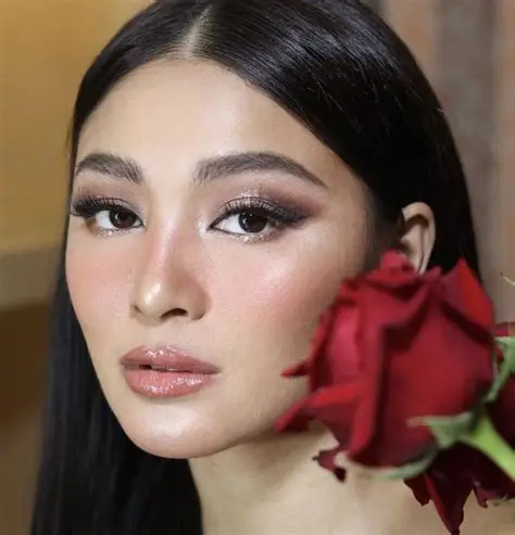 Nadine Lustre Biography, Wikipedia, Age, Husband, Family, Career, Net Worth, Religion, Height, Movies and Legacy