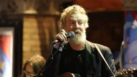 Glen Hansard Biography, Wikipedia, Age, Wife, Family, Career, Net Worth, Death, Awards and Legacy