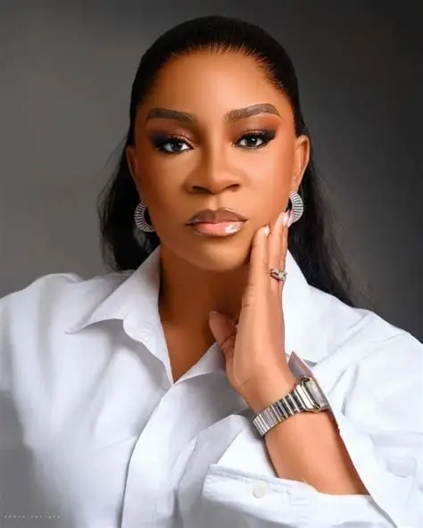 Deola Art Alade Biography: Age, Husband, Children, Career and Net Worth